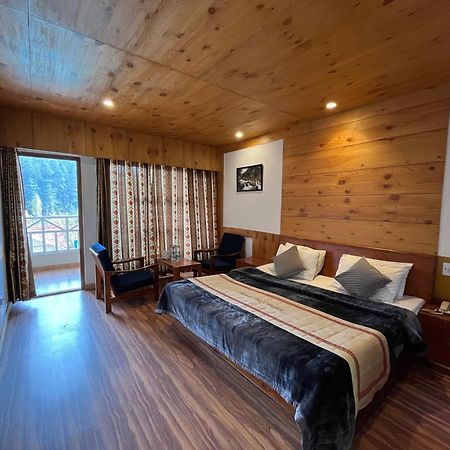 The Conifer Hotel Manali  Ngoại thất bức ảnh