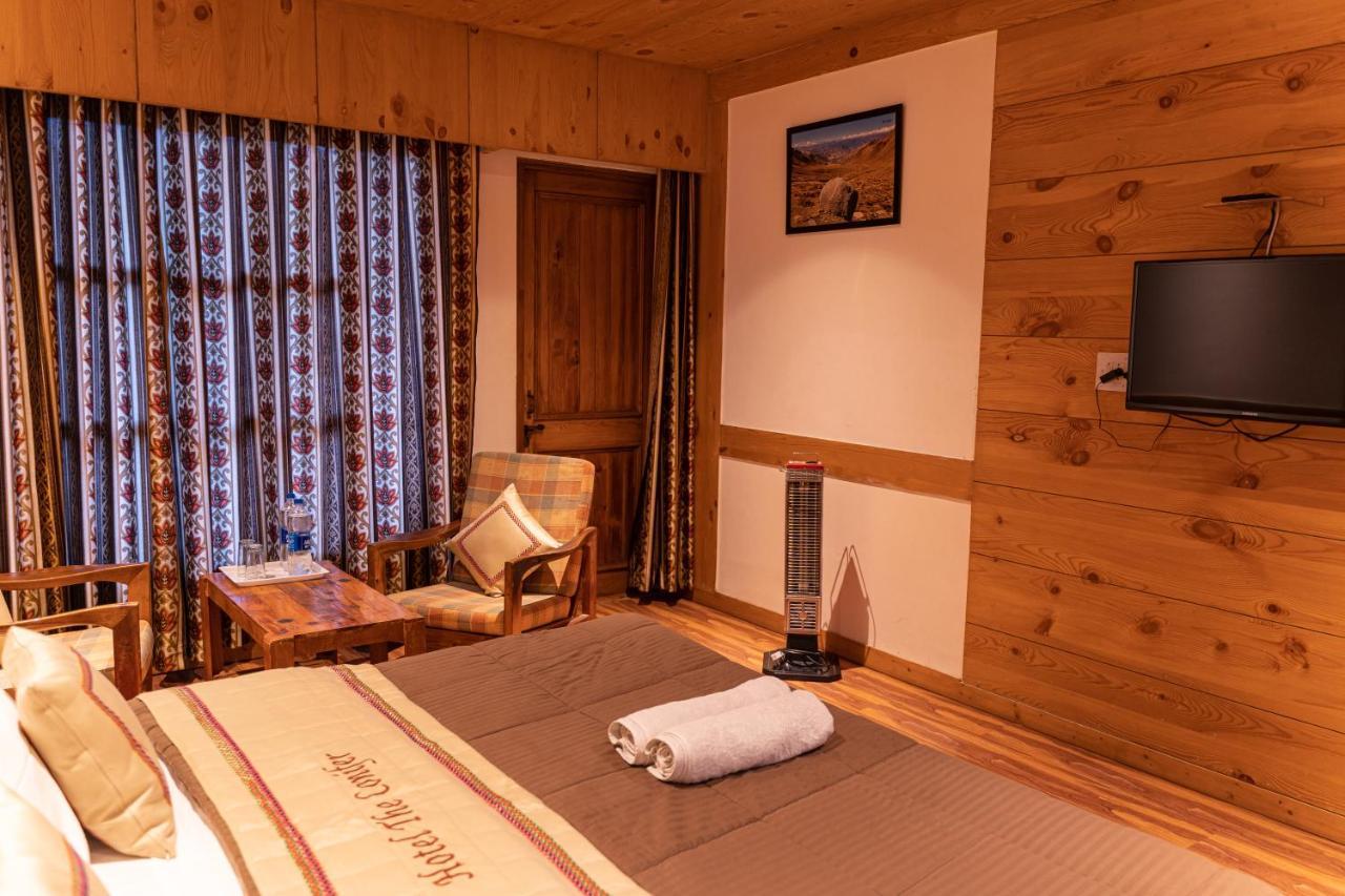 The Conifer Hotel Manali  Ngoại thất bức ảnh