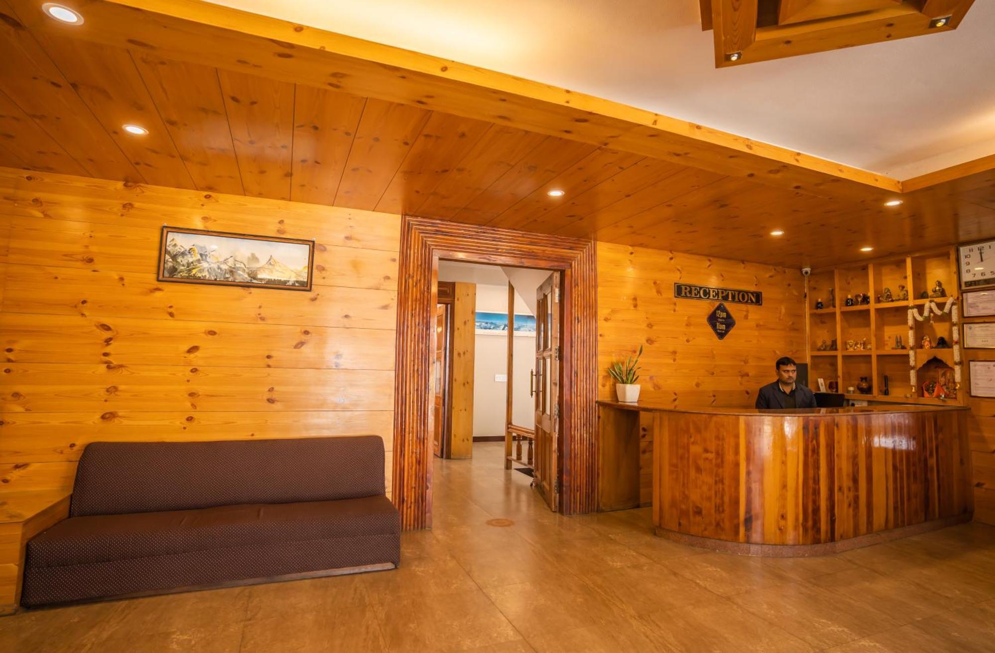 The Conifer Hotel Manali  Ngoại thất bức ảnh